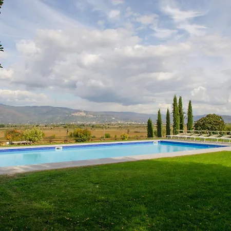 Margherita - Homelike Villa Cortona